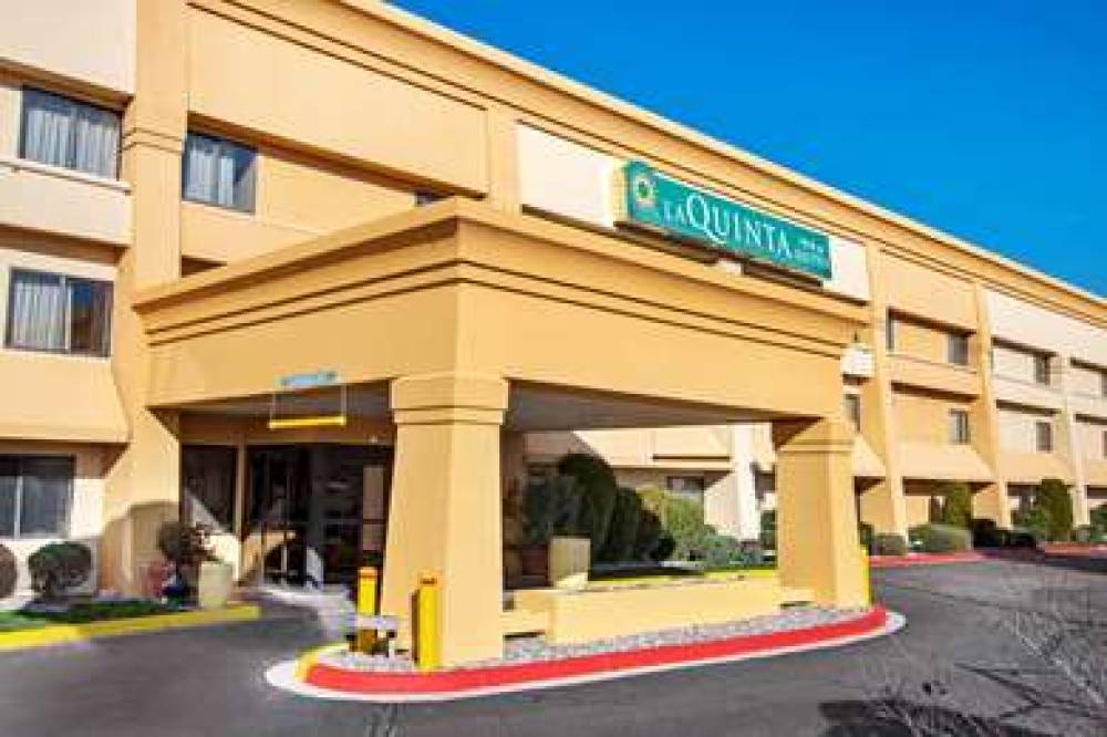 La Quinta Inn & Suites Albuquerque Journal Ctr NW 4