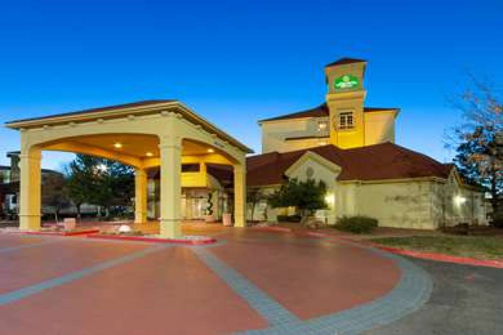 La Quinta Inn & Suites Albuquerque West 3