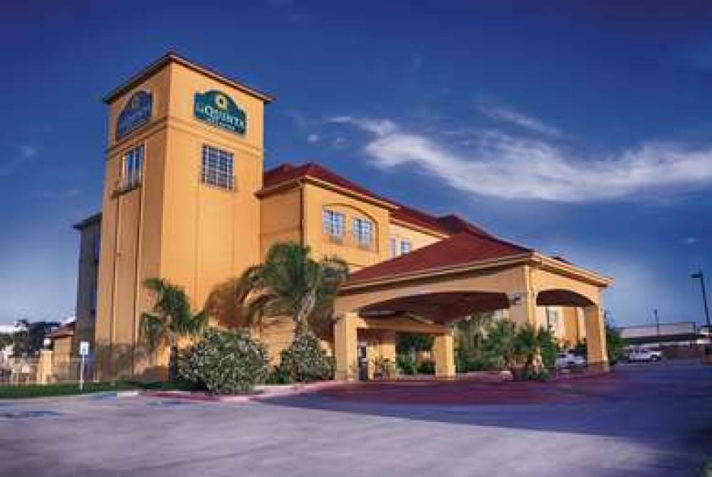 La Quinta Inn & Suites Alice 1