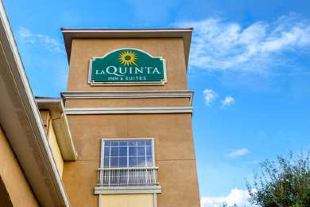 La Quinta Inn & Suites Angleton