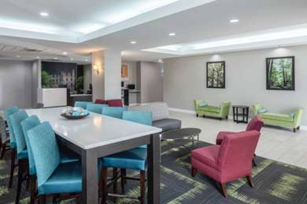 La Quinta Inn & Suites Atlanta Douglasville 3