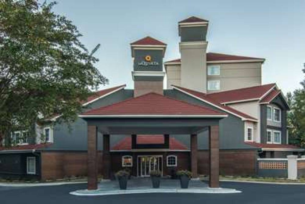 La Quinta Inn & Suites Atlanta Perimeter Medical 1