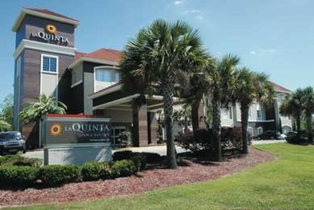 La Quinta Inn & Suites Baton Rouge Denham Springs 1