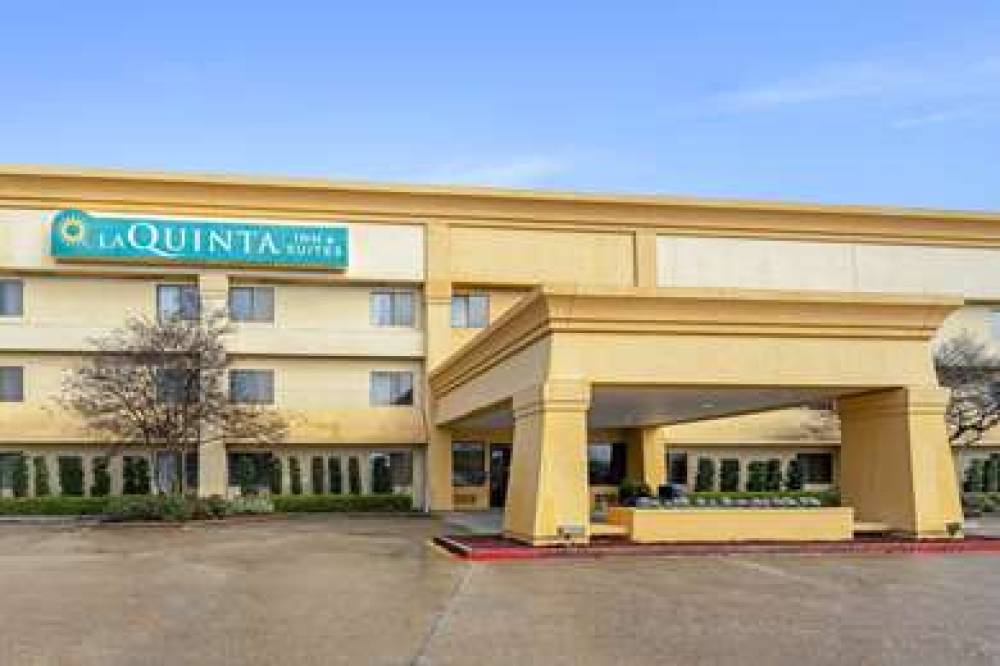 La Quinta Inn & Suites Baton Rouge Siegen Lane 4