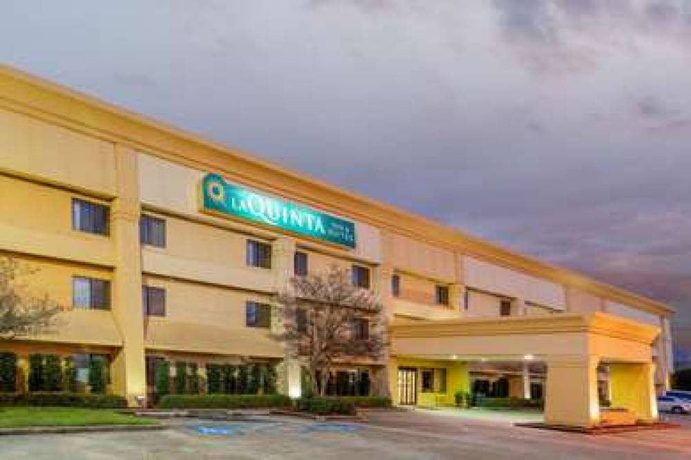 La Quinta Inn & Suites Baton Rouge Siegen Lane 3