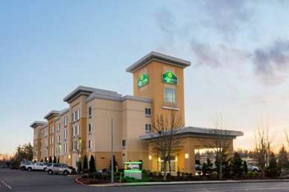 La Quinta Inn & Suites Bellingham 7