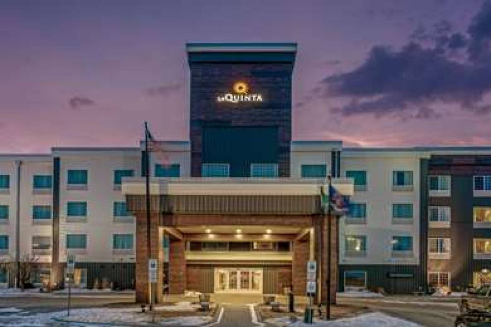 La Quinta Inn & Suites Bismarck 4