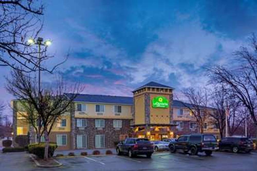 La Quinta Inn & Suites Boise Airport 5