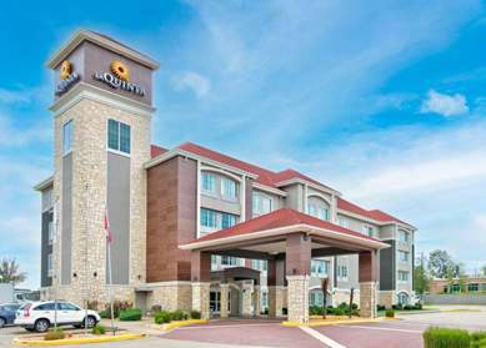 La Quinta Inn & Suites Bryant 1