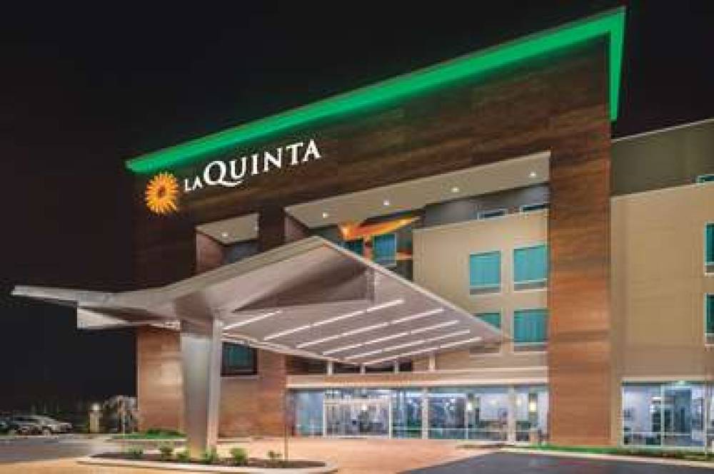 La Quinta Inn & Suites By Wyndham Cleveland TN 1