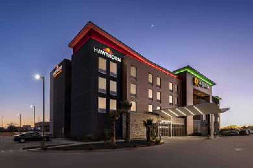 LA QUINTA INN & SUITES BY WYNDHAM D 6