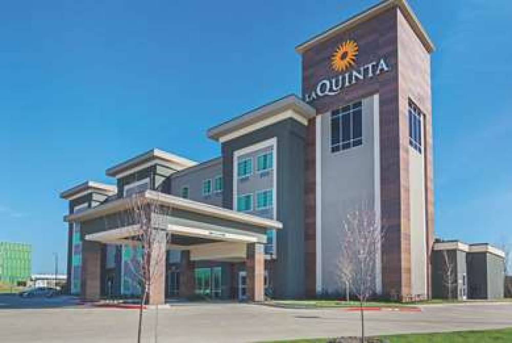 La Quinta Inn & Suites By Wyndham Dallas - Wylie 2