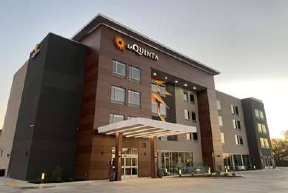 La Quinta Inn & Suites By Wyndham Galt 1