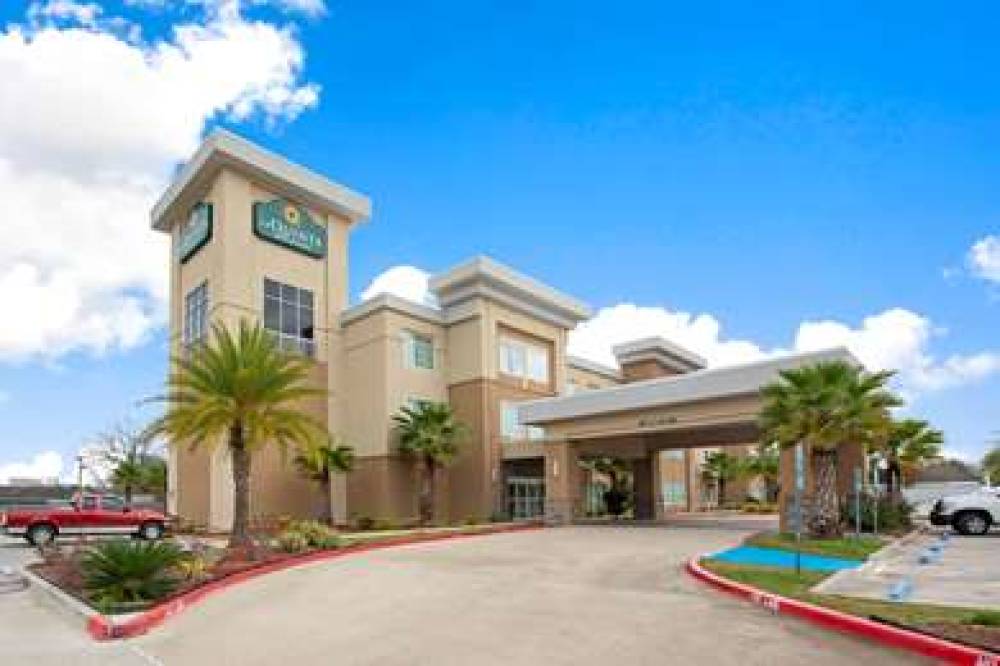 La Quinta Inn & Suites By Wyndham Lake Charles - Westlake 1