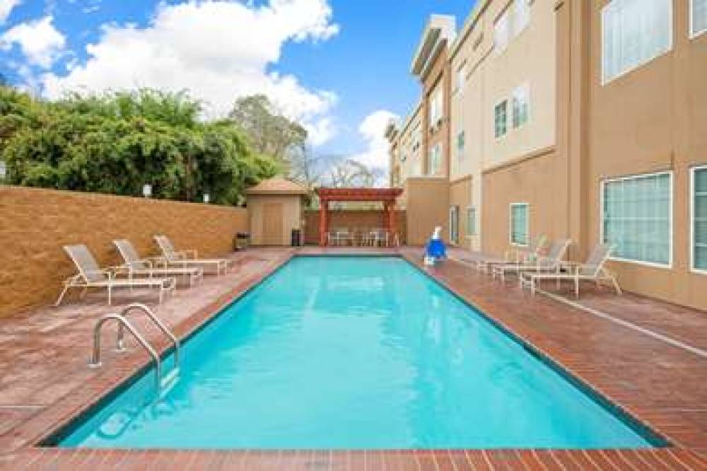 La Quinta Inn & Suites By Wyndham Lake Charles - Westlake 7