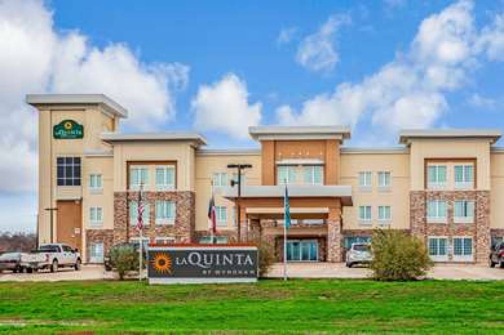 La Quinta Inn & Suites By Wyndham Luling 3