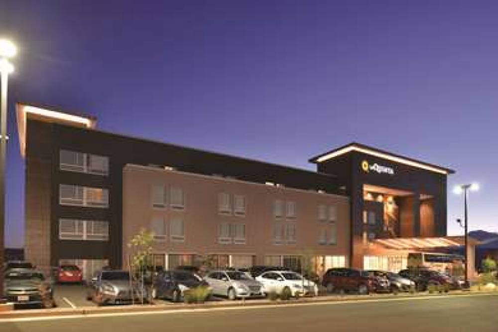 La Quinta Inn & Suites By Wyndham Page At Lake Powell 2