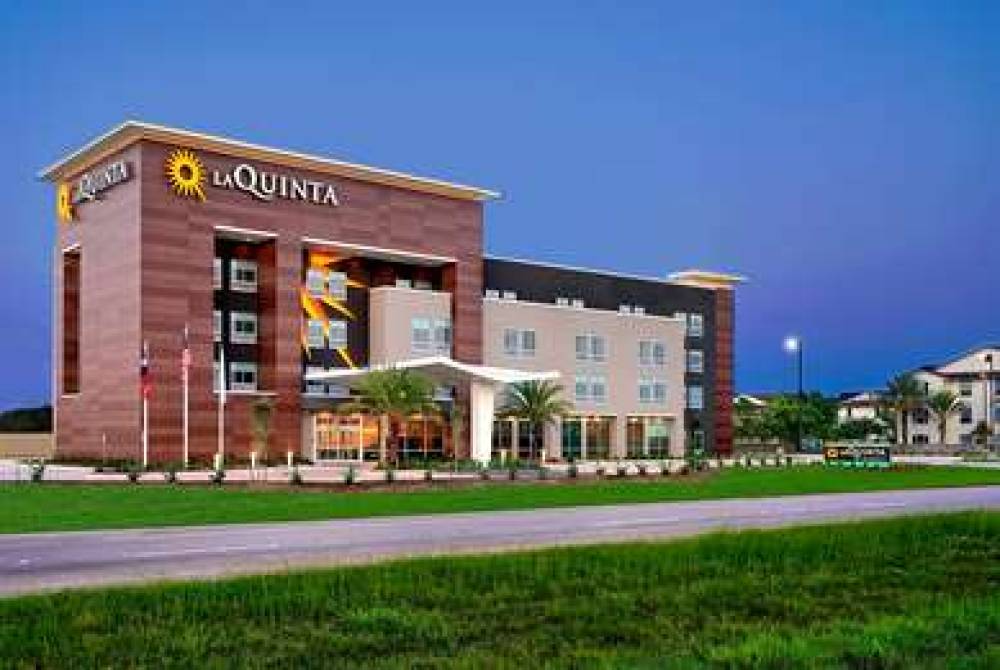 LA QUINTA INN & SUITES BY WYNDHAM-T 2