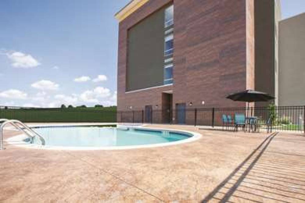 La Quinta Inn & Suites By Wyndham Tulsa Broken Arrow 6