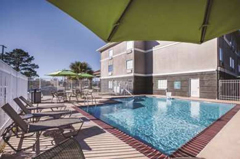 La Quinta Inn & Suites By Wyndham Walker - Denham Springs 6