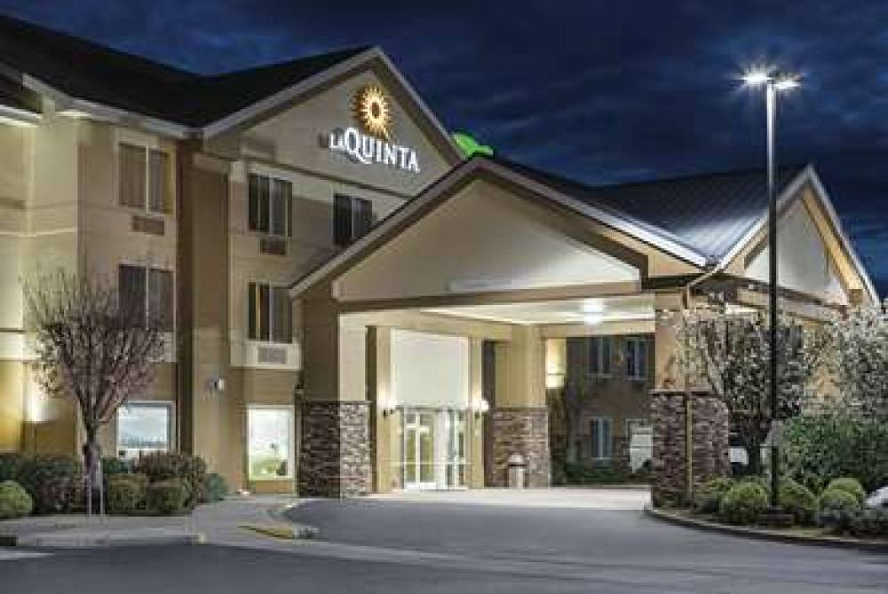 La Quinta Inn & Suites Central Point - Medford 2