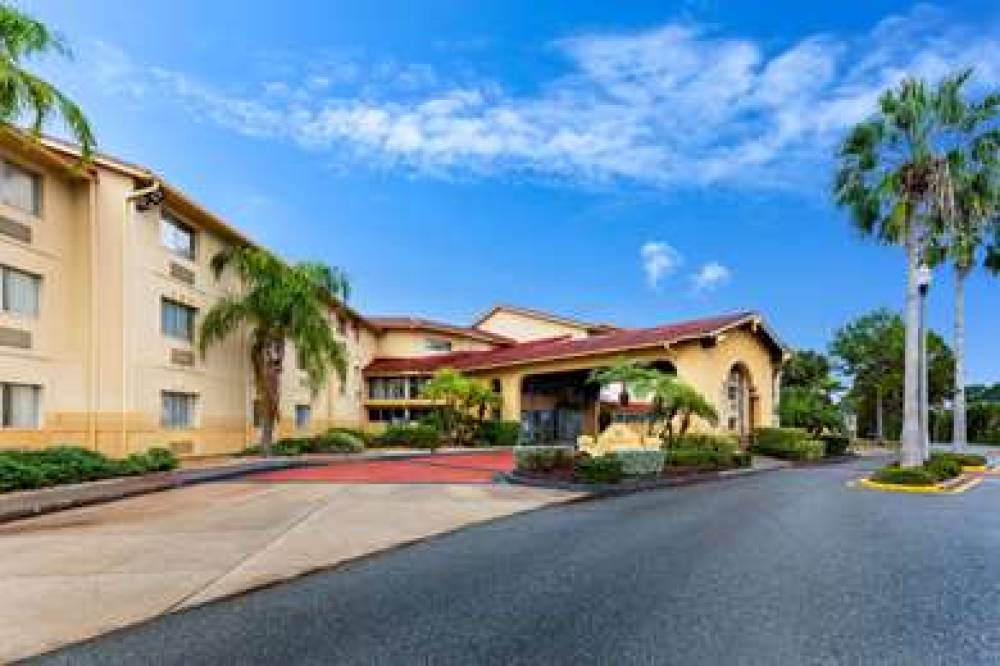 La Quinta Inn & Suites Clearwater Airport 5