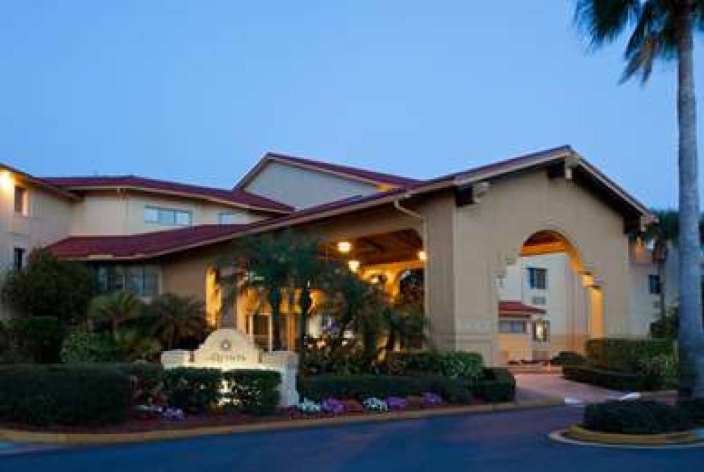 La Quinta Inn & Suites Clearwater Airport 2