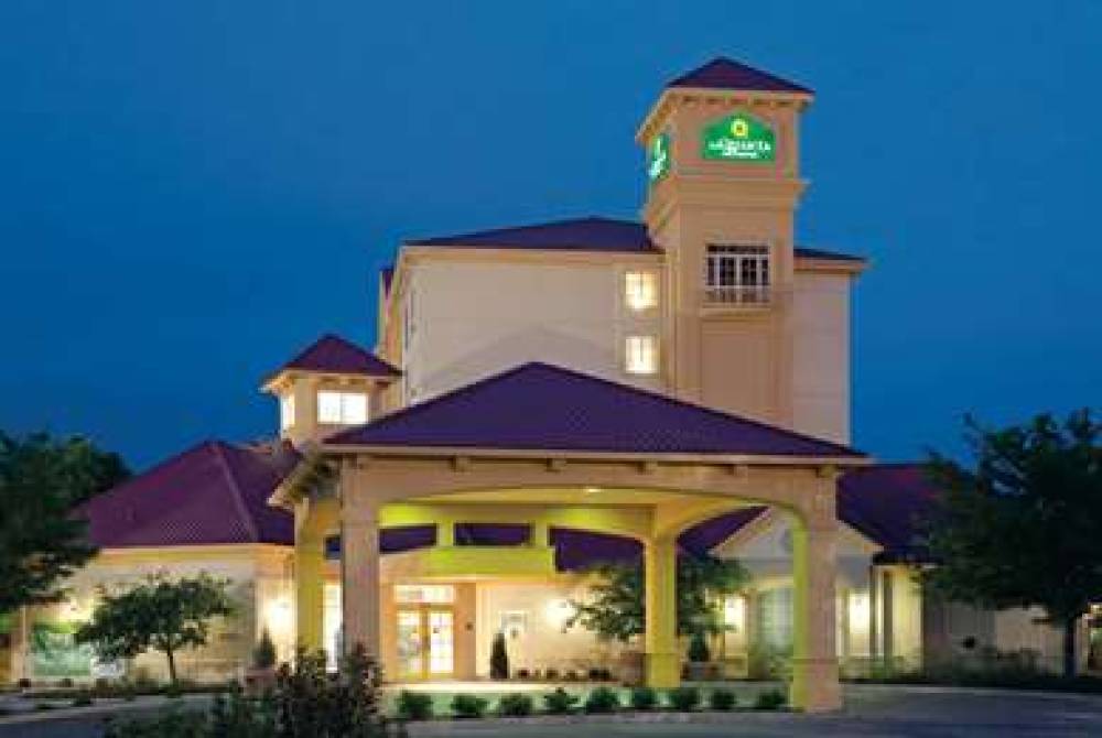 La Quinta Inn & Suites Colorado Springs South AP 2