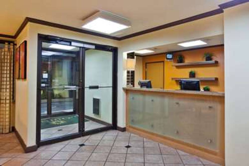 La Quinta Inn & Suites Columbus State University 5