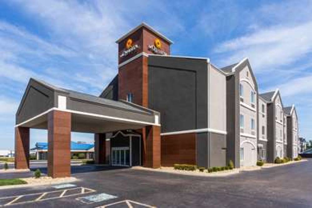 La Quinta Inn & Suites Columbus West - Hilliard 2