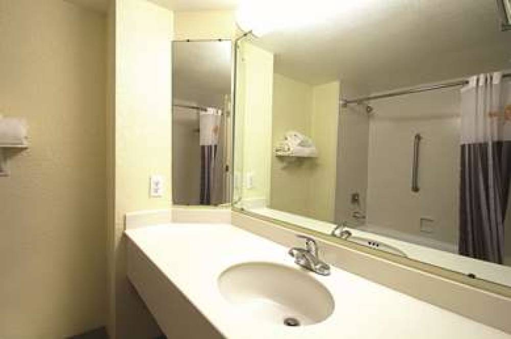 La Quinta Inn & Suites Coral Springs University Dr 10