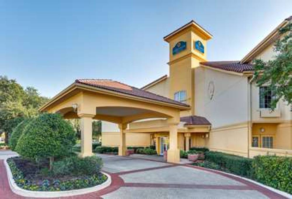 La Quinta Inn & Suites Dallas - Addison Galleria 1