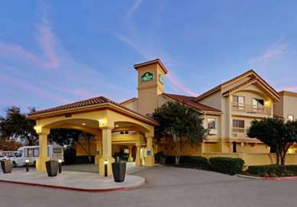 La Quinta Inn & Suites Dallas Dfw Airport North