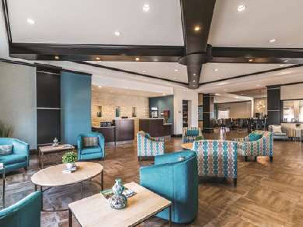 La Quinta Inn & Suites Dallas Grand Prairie South 9