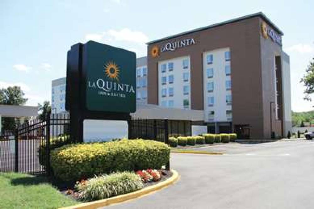 La Quinta Inn & Suites DC Metro Capital Beltway 1