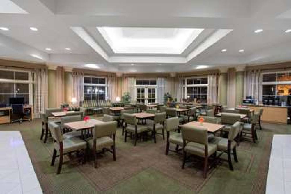 La Quinta Inn & Suites Denver Southwest Lakewood 6