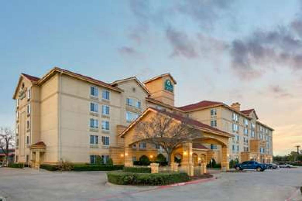 La Quinta Inn & Suites DFW Airport South / Irving 3