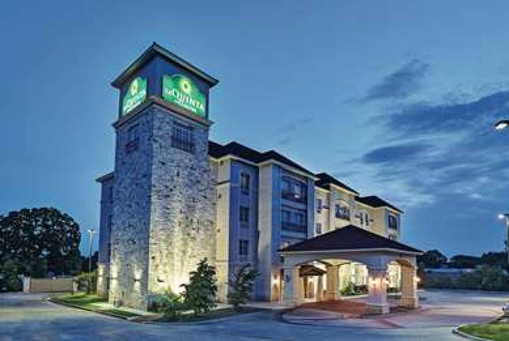 La Quinta Inn & Suites DFW Airport West - Euless 3