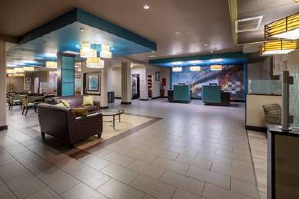 La Quinta Inn & Suites Durant 3