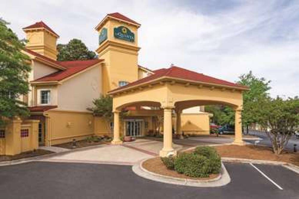 La Quinta Inn & Suites Durham Chapel Hill 2