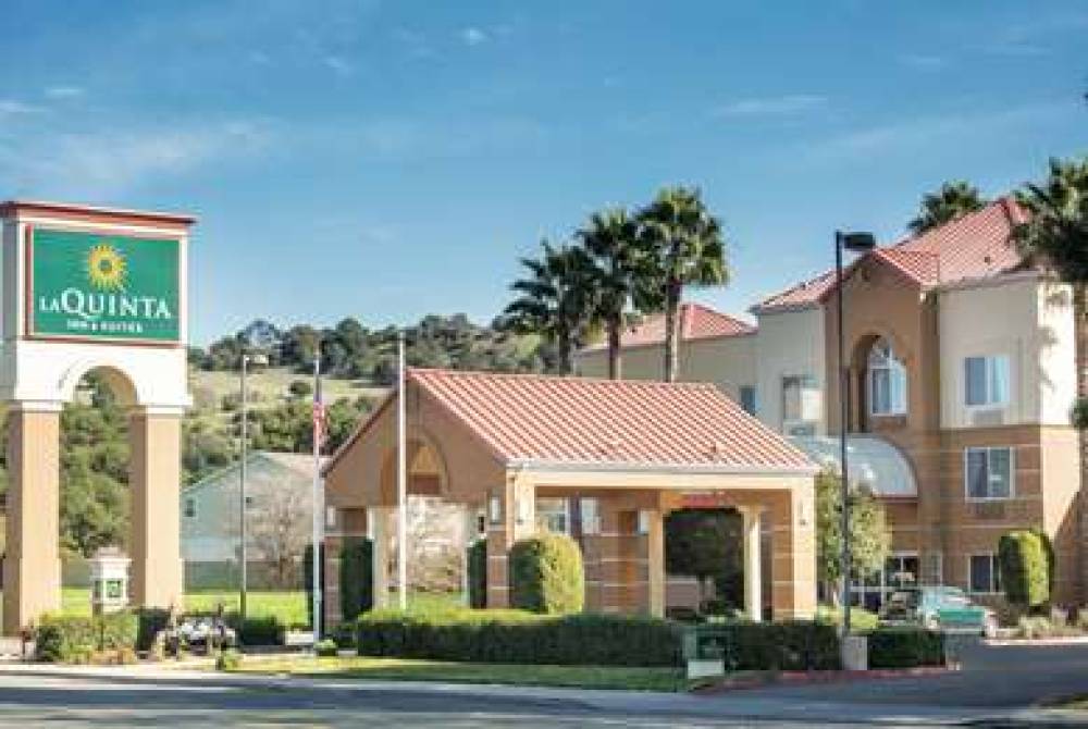 La Quinta Inn & Suites Fairfield - Napa Valley 1