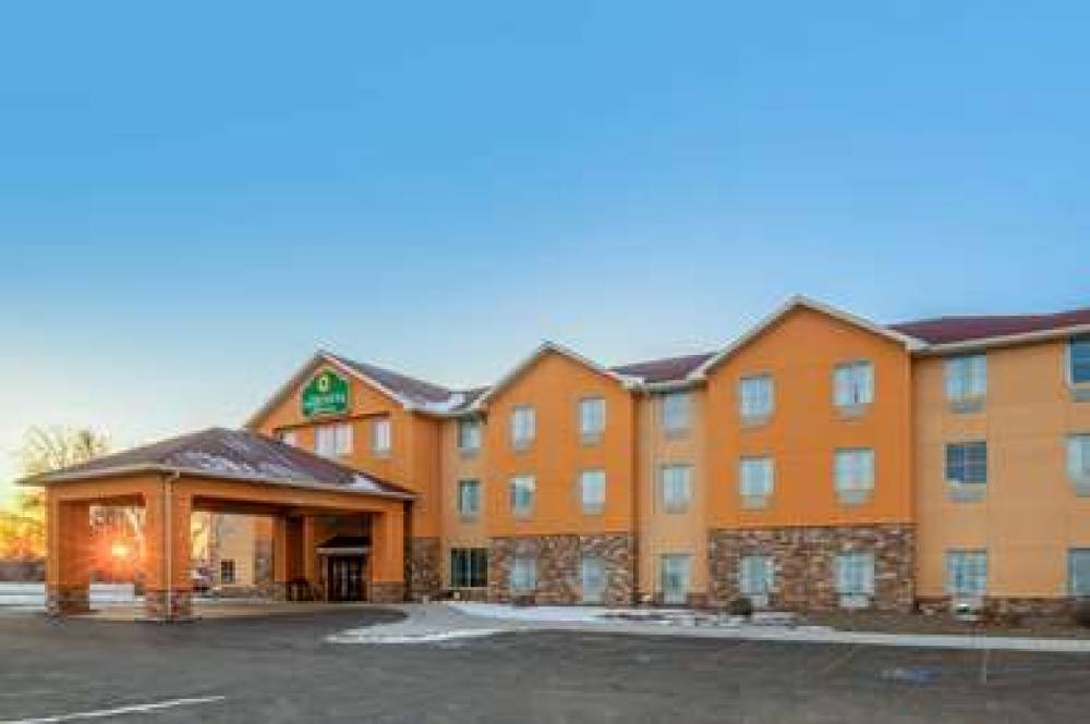 La Quinta Inn & Suites Glendive 2