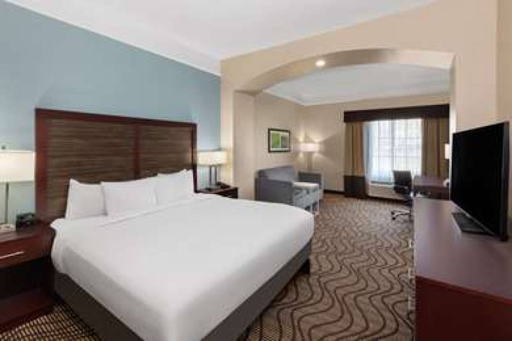 La Quinta Inn & Suites Houma 9