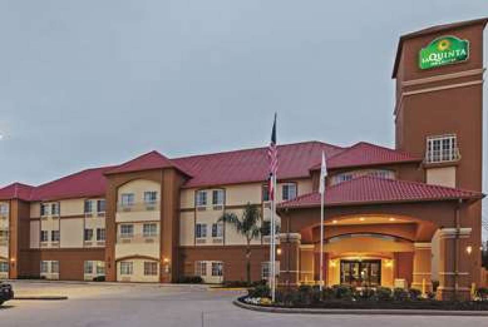 La Quinta Inn & Suites Houston Hobby Airport 3