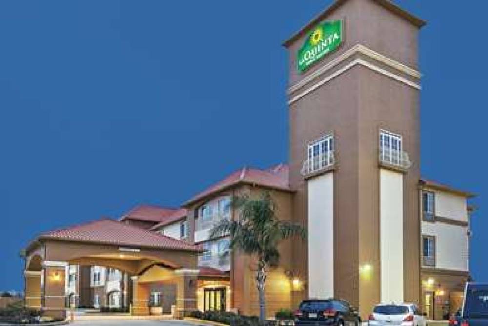 La Quinta Inn & Suites Houston Hobby Airport 4