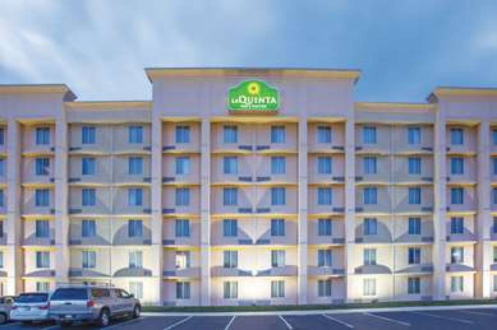 La Quinta Inn & Suites Indianapolis South 2