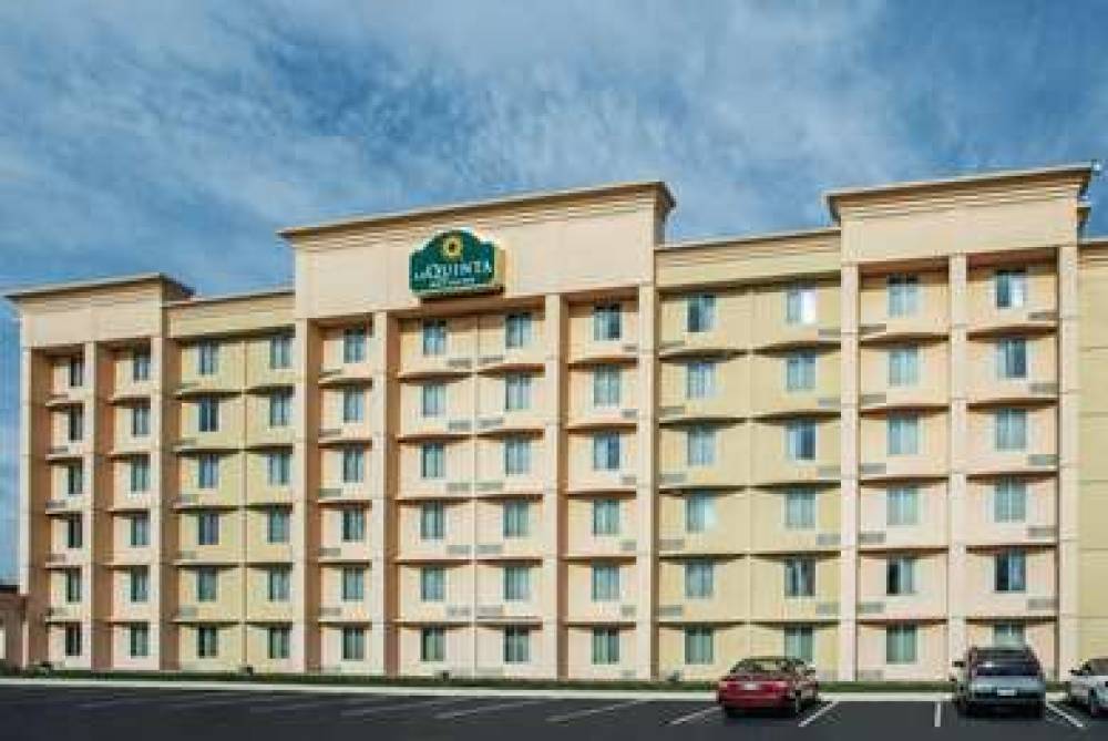 La Quinta Inn & Suites Indianapolis South 1