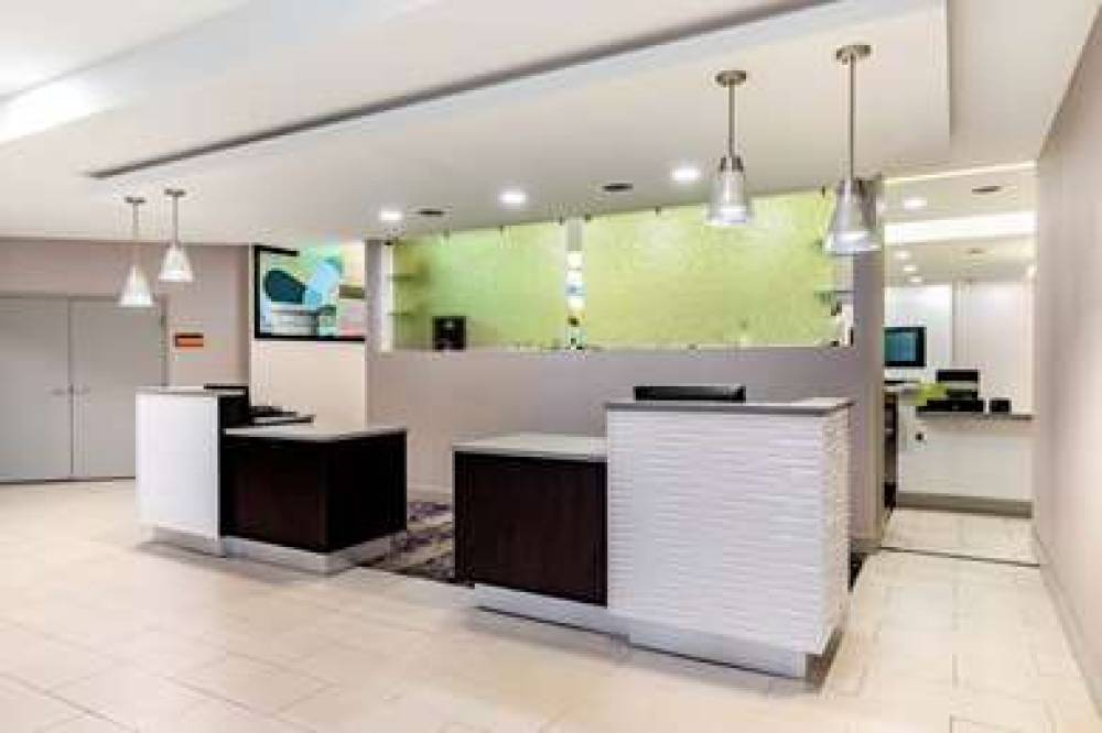 La Quinta Inn & Suites Indianapolis South 6