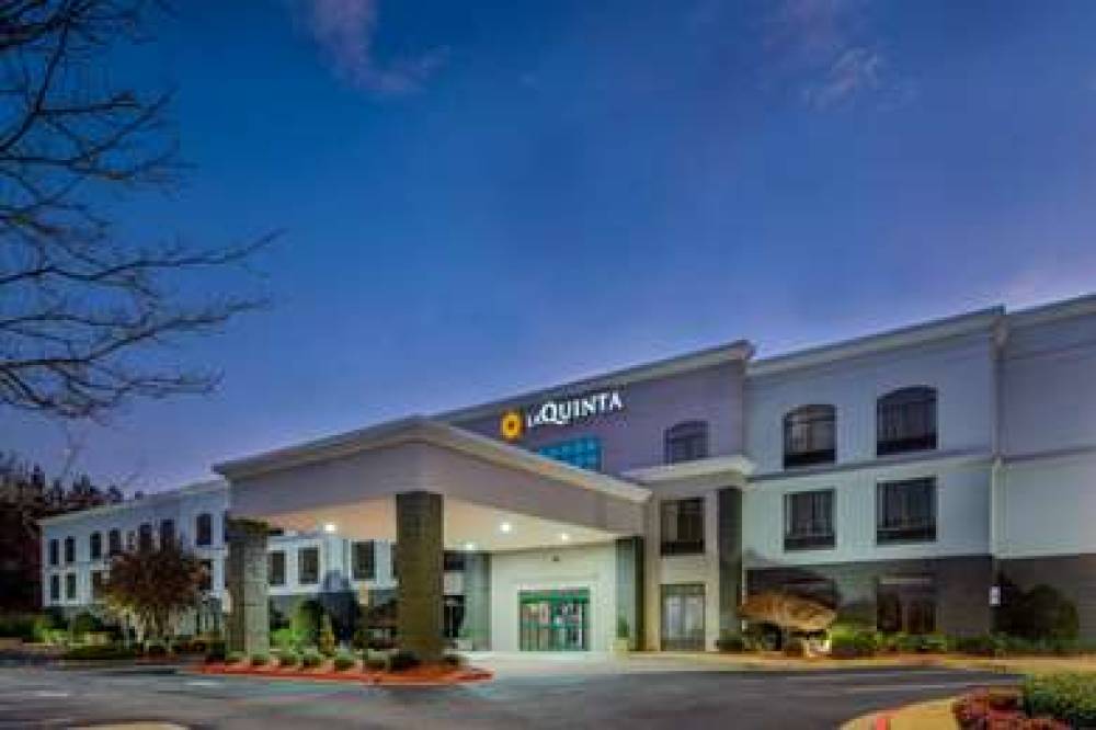 La Quinta Inn & Suites Kennesaw 4