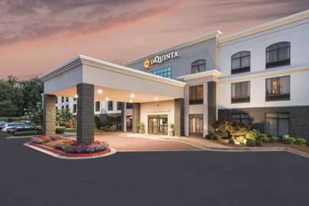 La Quinta Inn & Suites Kennesaw 2